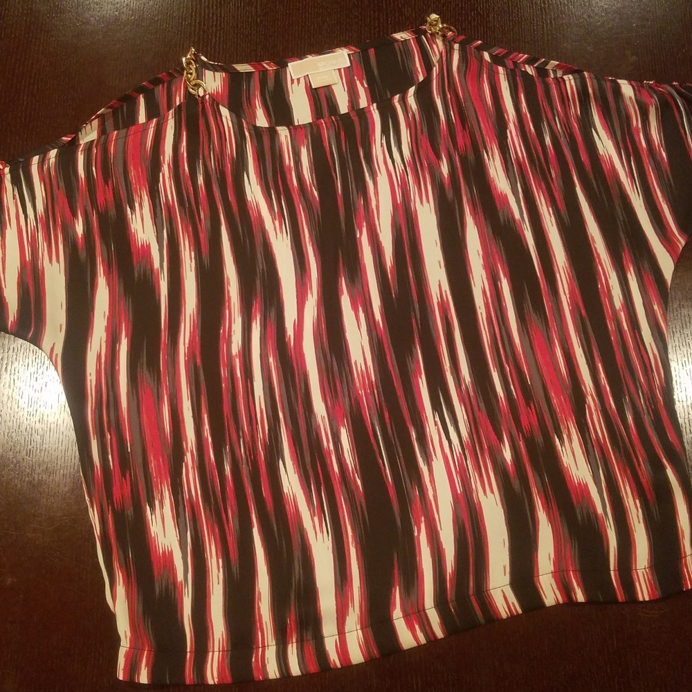 MICHAEL- Michael Kors Cold Shoulder Top